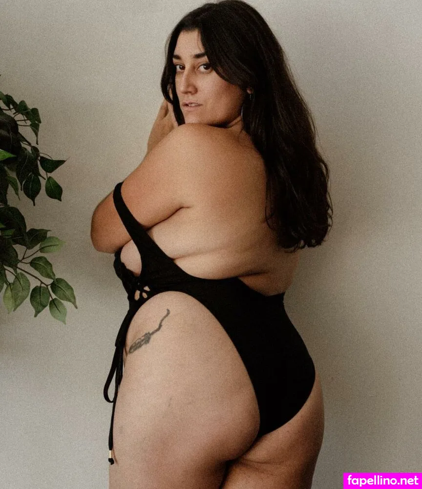 chachamama, chachamamaburlesque Nude Leaked OnlyFans Photo #ktekeF5xIc