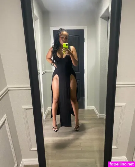 Chaanelfoxxxx OnlyFans Thumbnail #SVmi7EhWD0