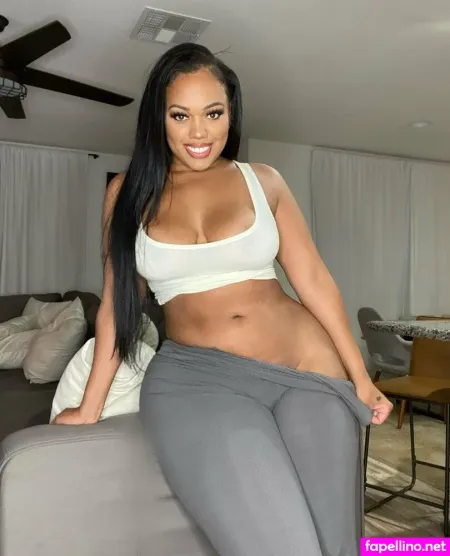 Chaanelfoxxxx OnlyFans Thumbnail #qPeb84KPLc