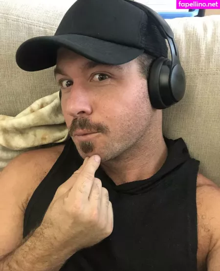 Chadwhitexxxfree OnlyFans Thumbnail #wLyPFZAb18