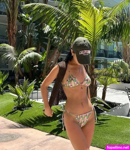 Chailee Son OnlyFans Thumbnail #9kSUYFzd0P