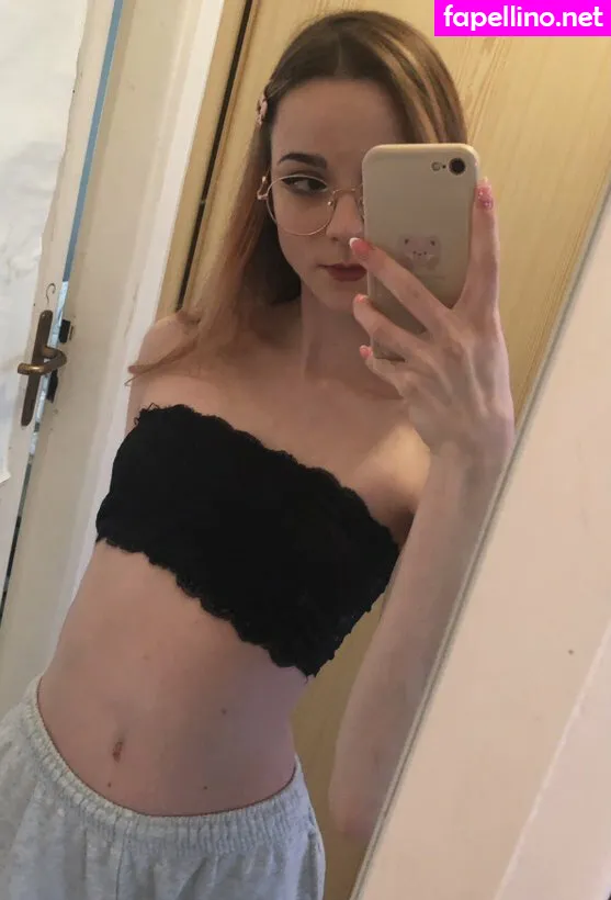 chaisia_art, chaisia_irl Nude Leaked OnlyFans Photo #2Hgu2oqXz4