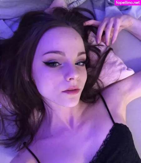 Chaisia OnlyFans Thumbnail #cnZE3tLZ4p