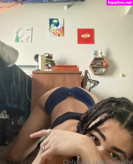 Chalially OnlyFans Thumbnail #aMjDBO4LOk