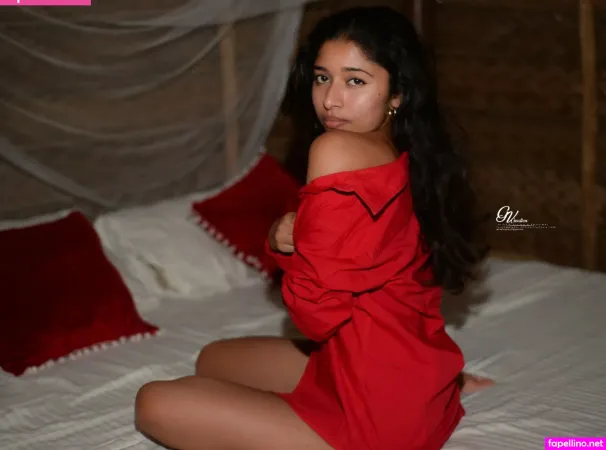 Chameelia OnlyFans Thumbnail #WIEhrdRFSL