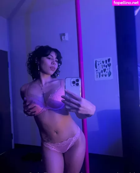 Champagnebaybie OnlyFans Thumbnail #PzwgATjI2p