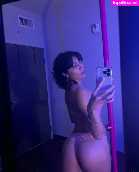 Champagnebaybie OnlyFans Thumbnail #wd7bulOBfQ