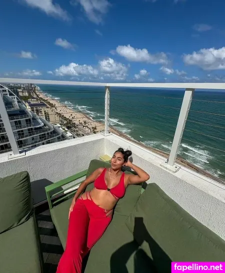 Champagnedenn OnlyFans Thumbnail #vdJsi8fQdN