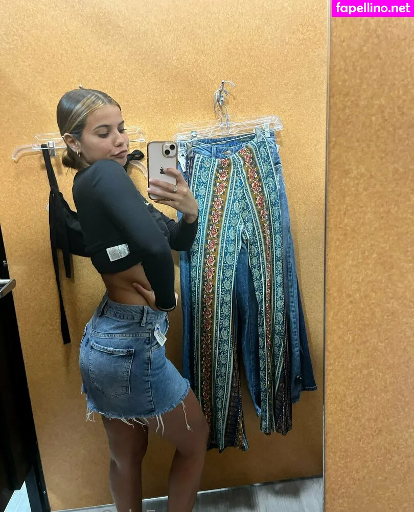 champggne, emiilycrvz Nude Leaked OnlyFans Photo #IaY9MI2K9g