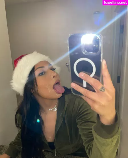 Champagnemami 1 OnlyFans Thumbnail #9IdWEVPPPY