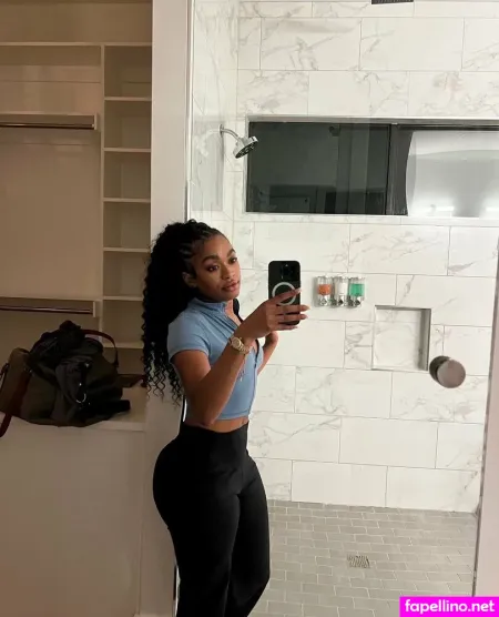 Champagnemolly OnlyFans Thumbnail #0ignONXmuW