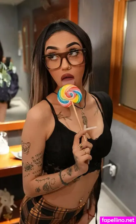 Champagneof OnlyFans Thumbnail #UVTTImuAVo