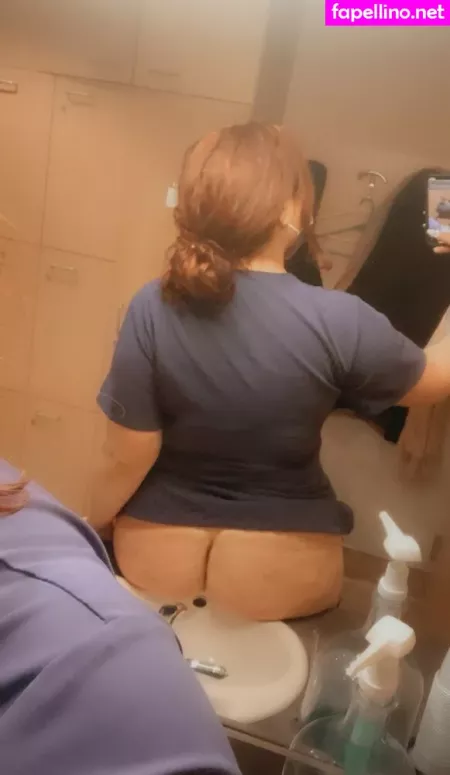 Champagnepetti OnlyFans Thumbnail #p3yzIvmvuD