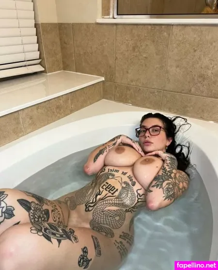 Champagnerose OnlyFans Thumbnail #YY3zJBcPAV