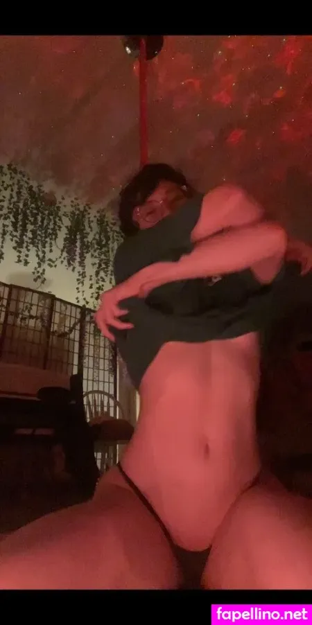 Champagneshani OnlyFans Thumbnail #PQpbPCq1d5