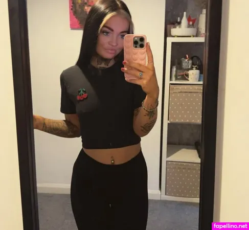 Chan Morleyx Chantelle OnlyFans Thumbnail #2FiwAt8zZp