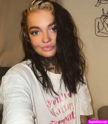 Chan Morleyx Chantelle OnlyFans Thumbnail #CPDbl2MDhF