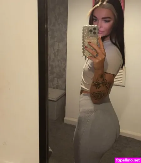 Chan Morleyx Chantelle OnlyFans Thumbnail #cGlznNRgCK