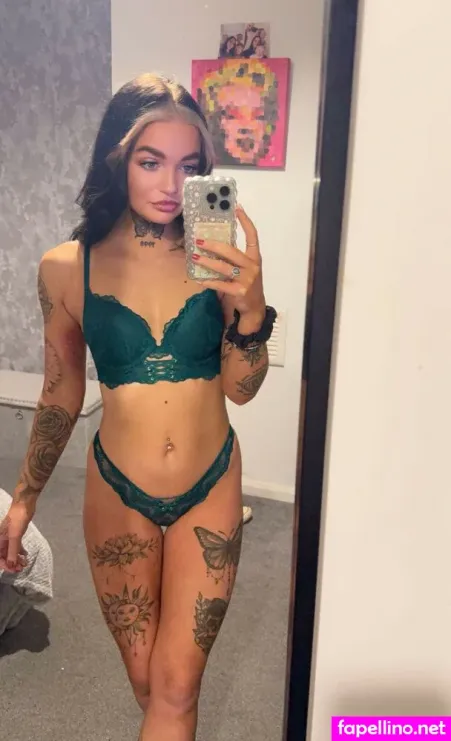 Chan Morleyx Chantelle OnlyFans Thumbnail #xuWu9I5xNn