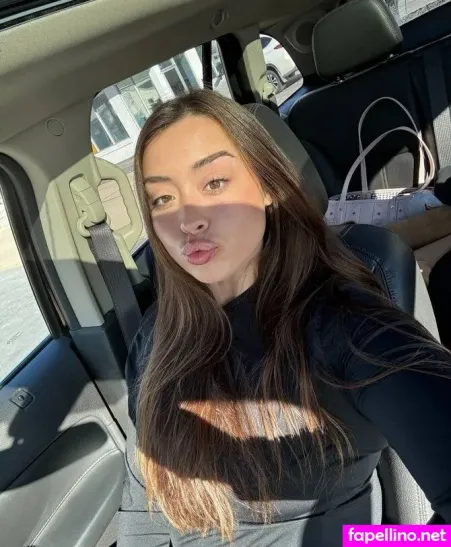 Chandler Olivia Hayden OnlyFans Thumbnail #qYtAkEdCQa