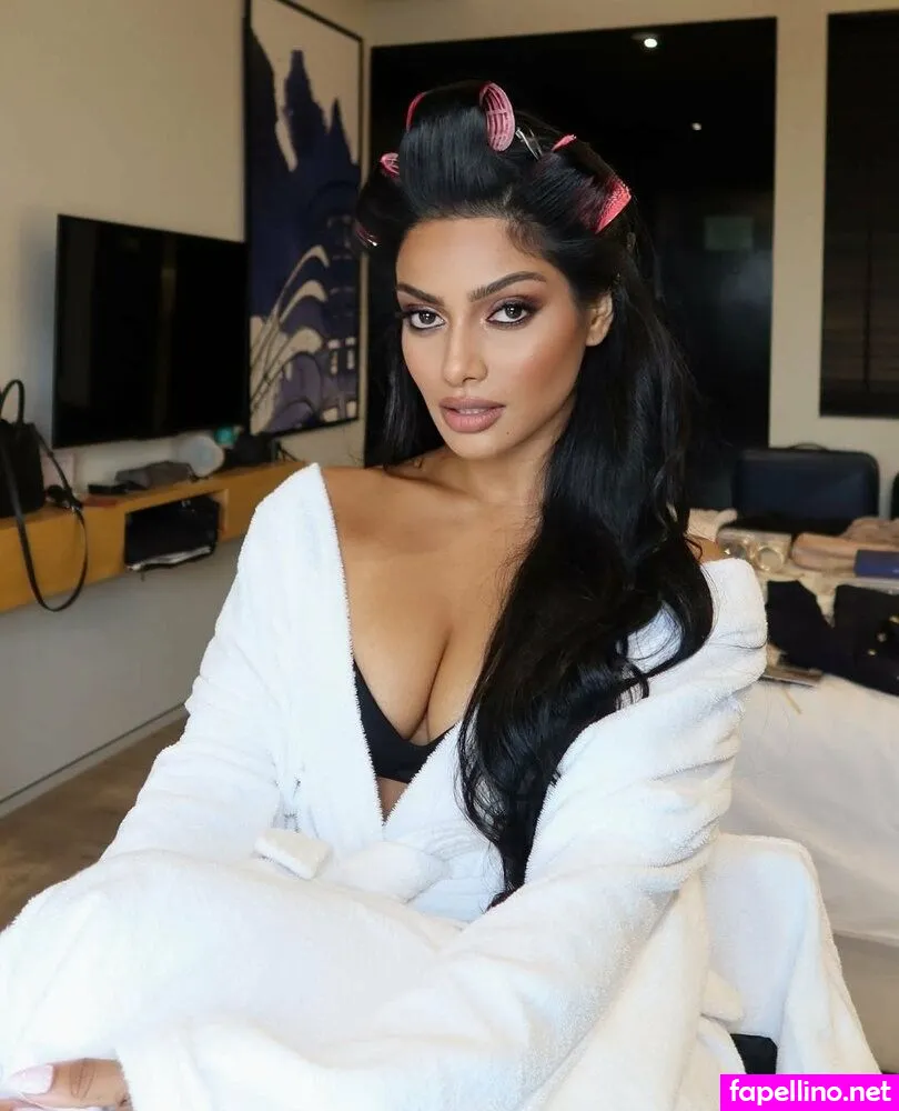 chandrikaravi Nude Leaked OnlyFans Photo #VWKDSLBqaA