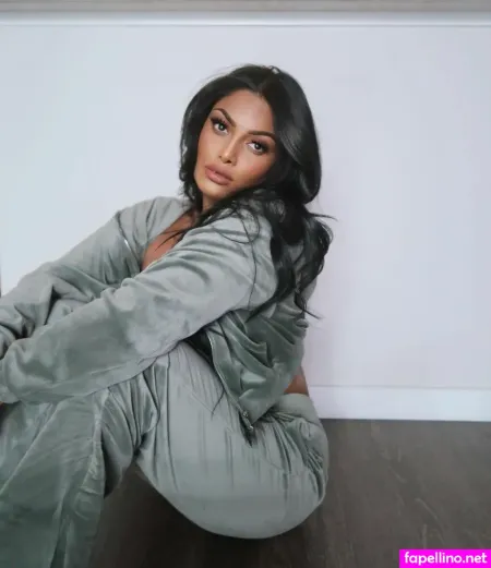 Chandrika Ravi OnlyFans Thumbnail #XYQvsF70Gu