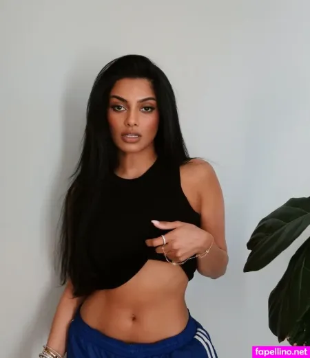 Chandrika Ravi OnlyFans Thumbnail #dgGRKDqz6u