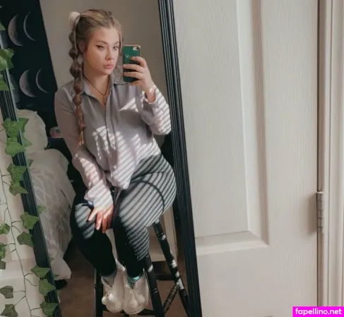 Chanel Chantel OnlyFans Thumbnail #OmvDC1O4rC