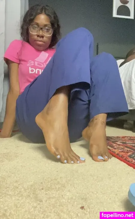 Chanel Feet23 OnlyFans Thumbnail #Tm3lDKWczg
