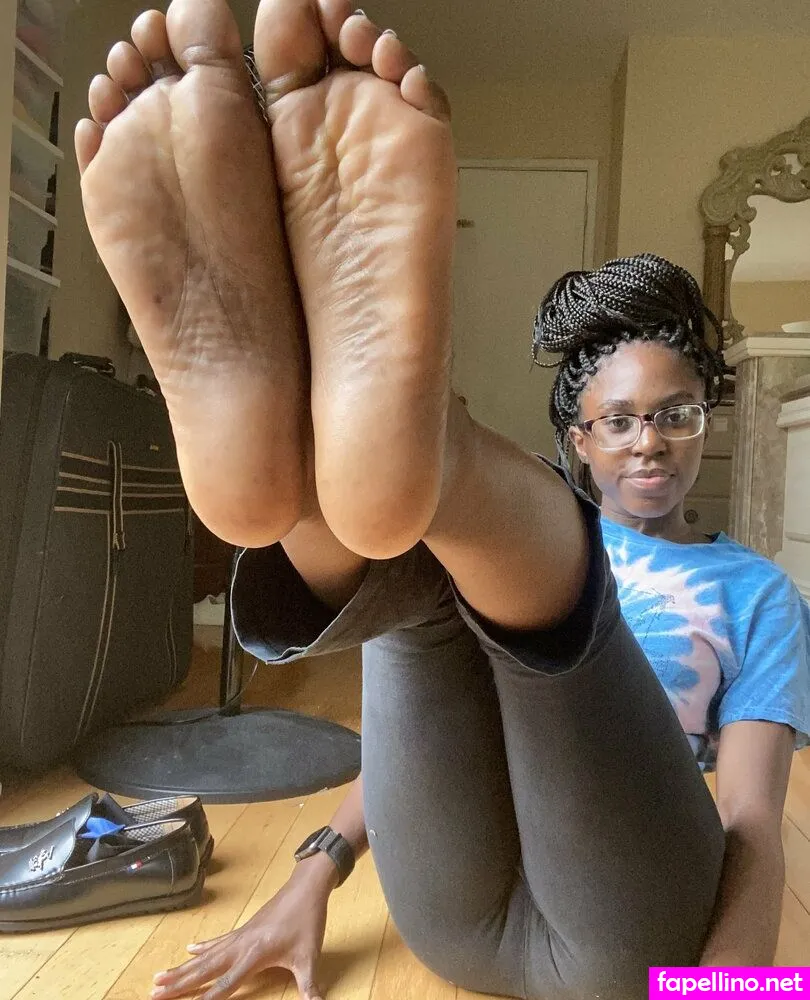 chanel_feet23 Nude Leaked OnlyFans Photo #ua31ZynZS8