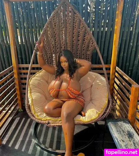 Chanel La Croix OnlyFans Thumbnail #1SyRHw4U0S