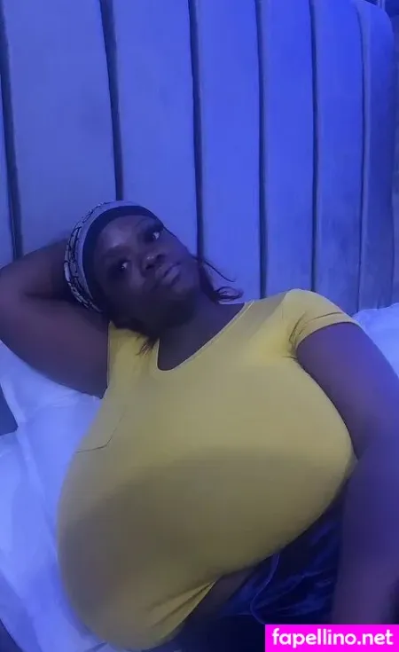 Chanel La Croix OnlyFans Thumbnail #5Ki4wsecEU