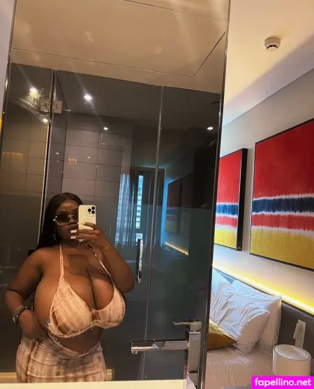 Chanel La Croix OnlyFans Thumbnail #RXKU2O7MXH