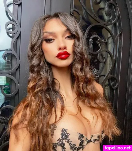 Chanel Margaux OnlyFans Thumbnail #fdwznhupPL