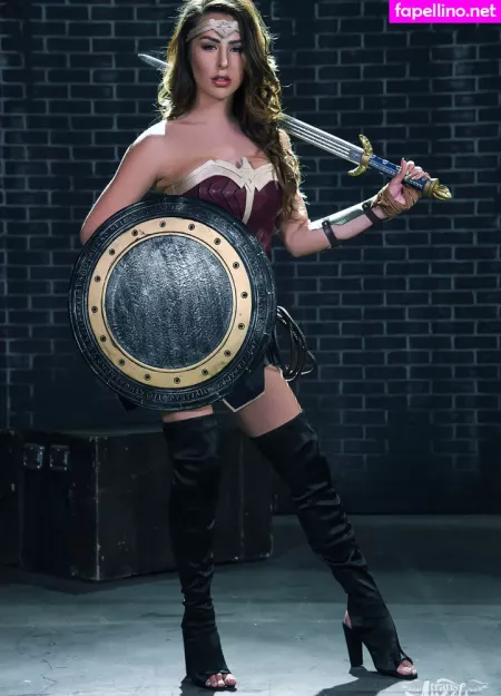 Chanel Santini OnlyFans Thumbnail #JYnnyKl0F6