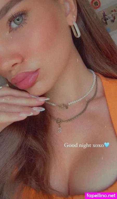 Chanel Silberberg OnlyFans Thumbnail #xMwy5uH4nV