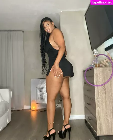 Chanelfoxxfree OnlyFans Thumbnail #clmSgNU03V