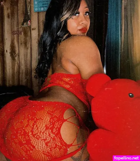 Chanelkira OnlyFans Thumbnail #JPE6WbkgAe