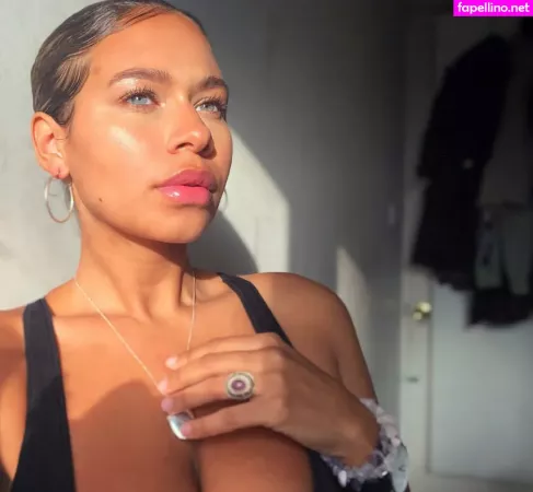 Chanelle Mauricette OnlyFans Thumbnail #I2uy1gkrzT