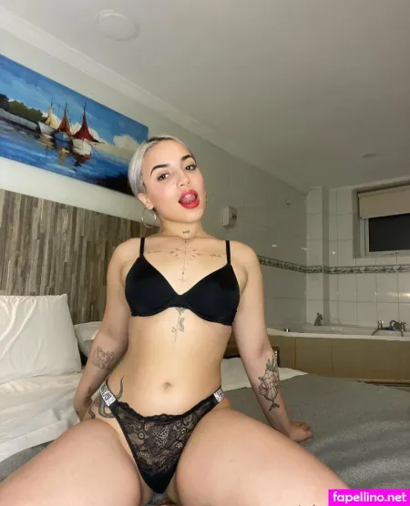 Chanelle18 OnlyFans Thumbnail #6qASwM84IN