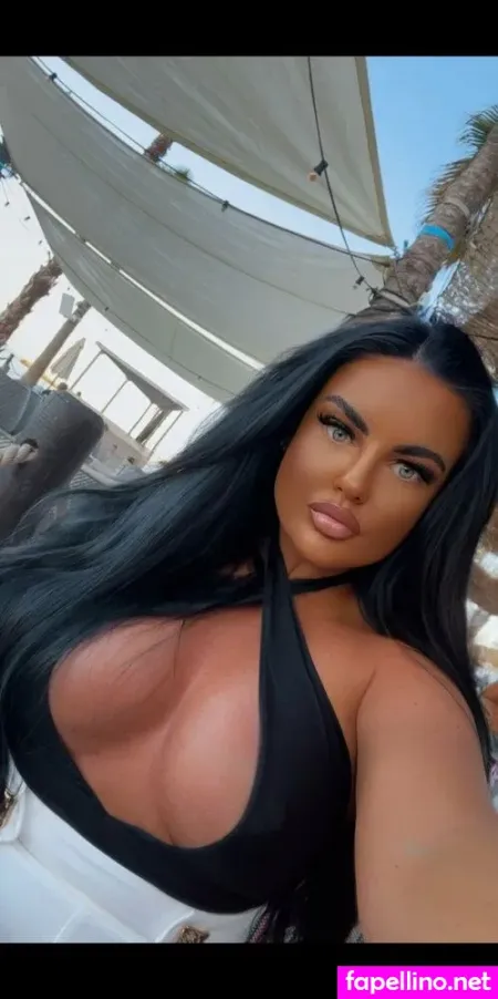 Chanellelawleyy OnlyFans Thumbnail #D14p2ly8dS