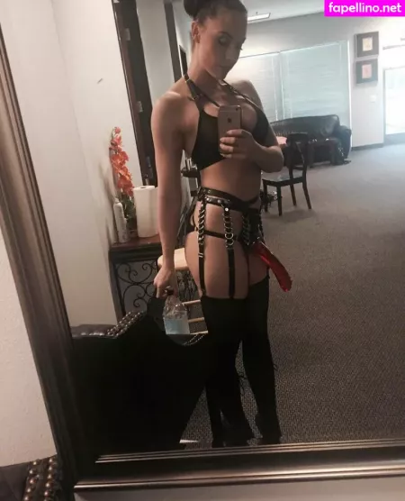 Chanelpreston OnlyFans Thumbnail #LUy7WC5yZv