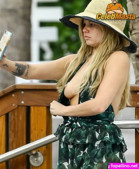 Chanelwest OnlyFans Thumbnail #Y9vhaN4CZc