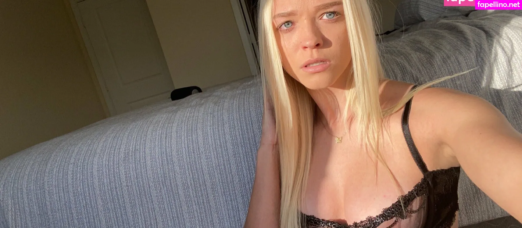 chanels.sweets_, chanelsweets21, channelsweets Nude Leaked OnlyFans Photo #5GpSolLVjy
