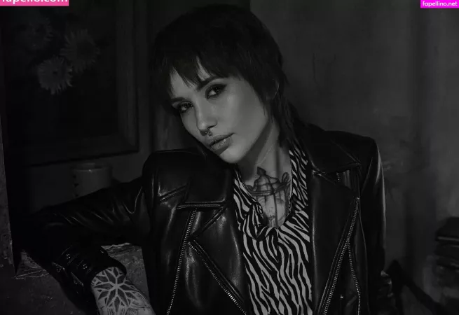 Chantaise OnlyFans Thumbnail #rKfjk2NtIB