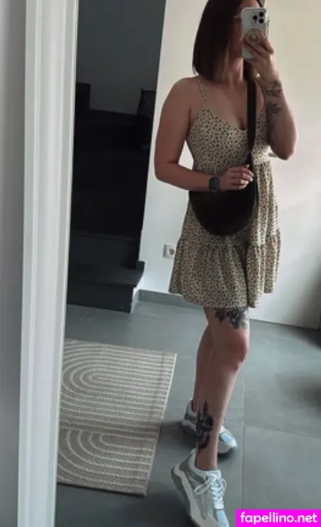 Chantal Lewentz OnlyFans Thumbnail #9w8pBrzaSE