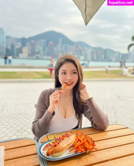 Chantalebelle OnlyFans Thumbnail #0p6sWyecKD