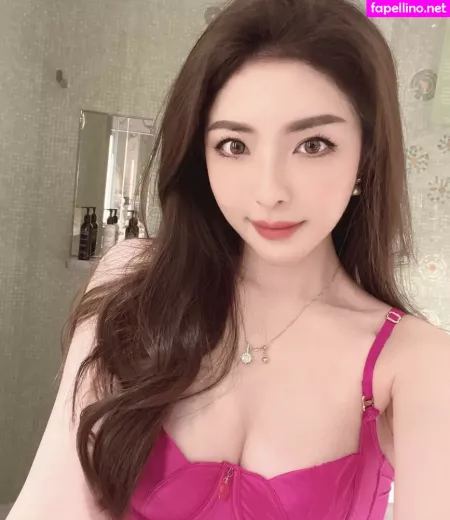 Chantalebelle OnlyFans Thumbnail #QJOsIZJnX9