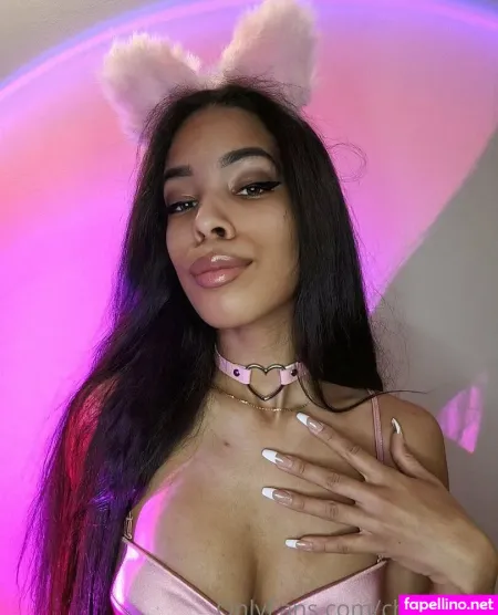 Chantalfox OnlyFans Thumbnail #1IeMPvUIxn