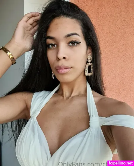 Chantalfox OnlyFans Thumbnail #f7ebzrXuDz